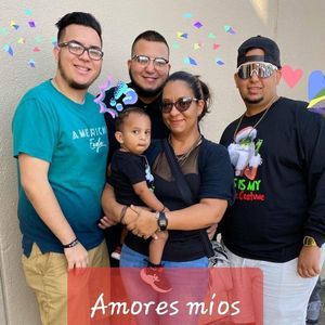 Meet your Posher, Iris